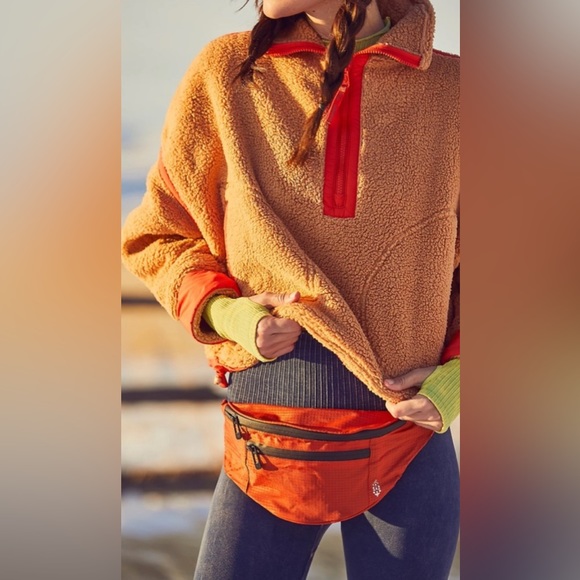 NWOT Free People Movement Ripstop Runner - Picture 5 of 5